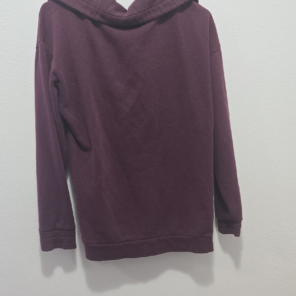 PINK Victoria's Secret Woman's Sweater - Picture 3 of 3